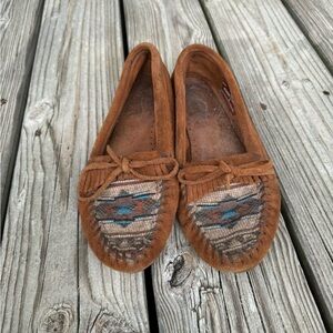 Minnetonka Brown Women's Shoes